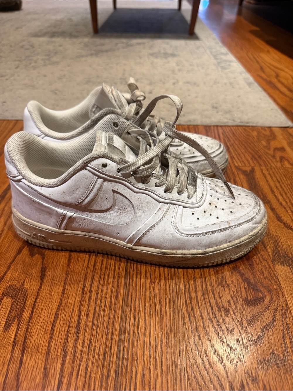 Nike White Low-Top Sneakers with Lace-Up Closure